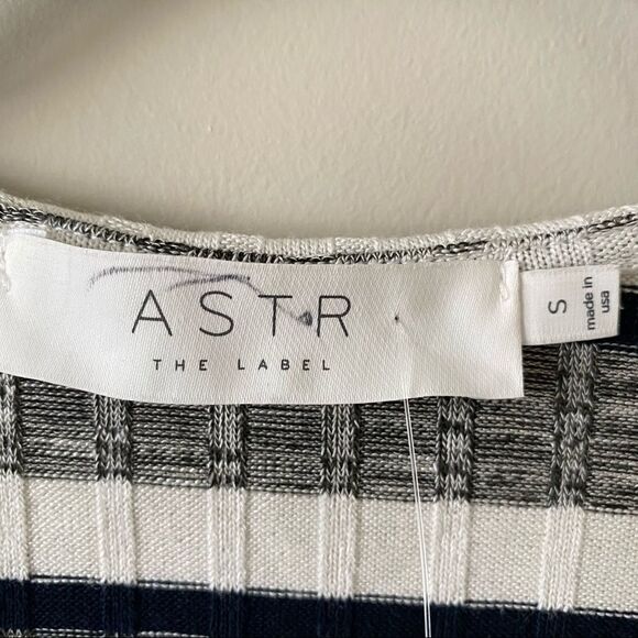 ASTR The Label -Stripe Front Deep Plunge Bodysuit - Picture 9 of 9